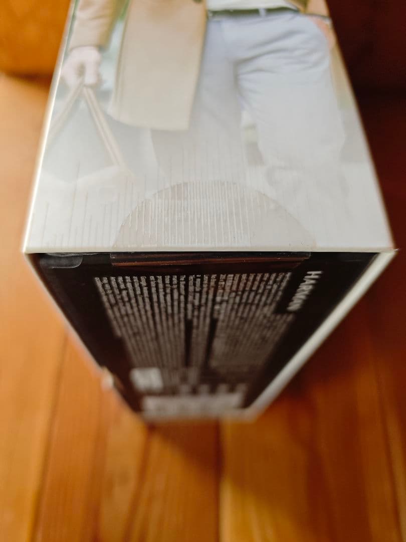 新品 未開封 JBL TOUR ONE M2 ゴールド