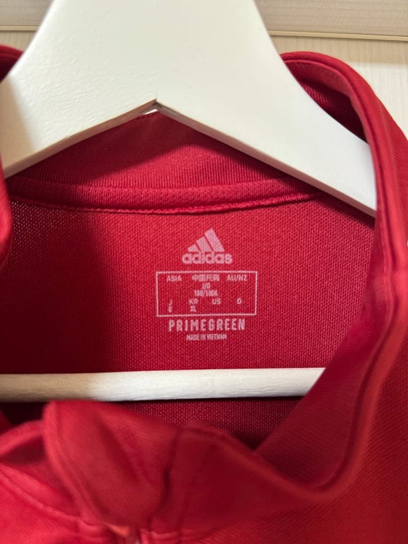 ☆美品　アーセナル トレーニングウェア　レッド　Oサイズ