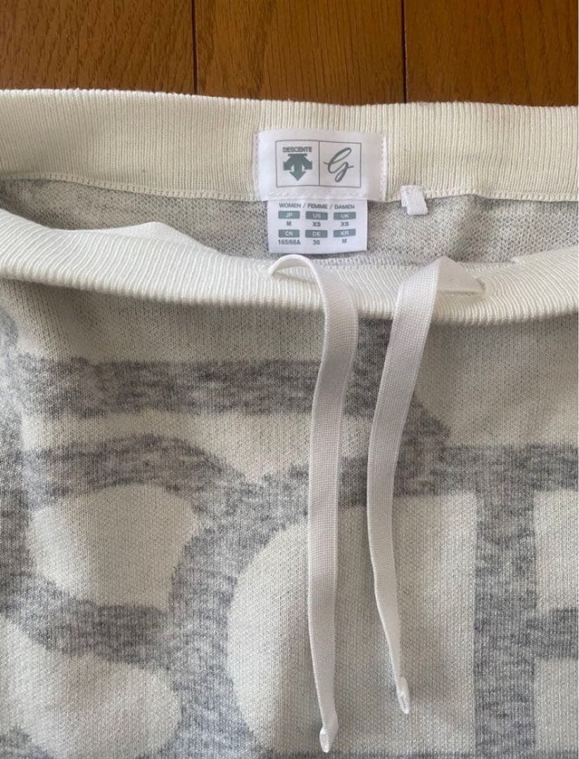 デサントゴルフ レディースウェア セットアップ ホワイト/グレー