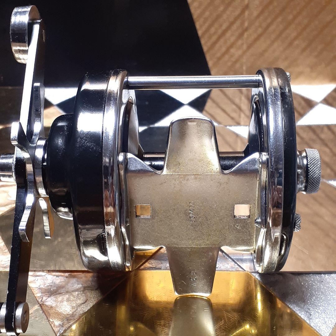 アブガルシア ABU アンバサダー9000C オールドリール ベイトリール