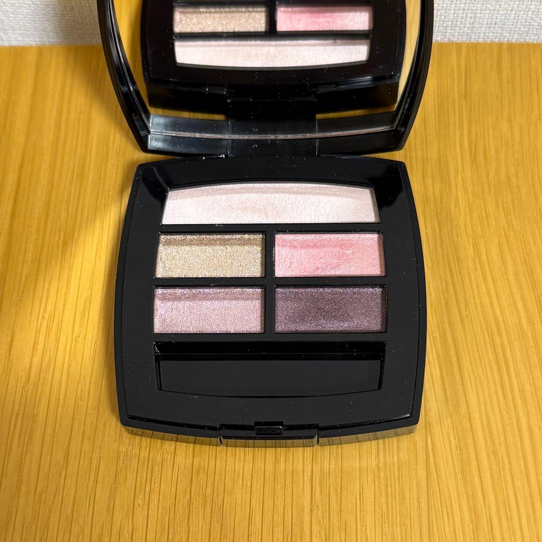 【美品】CHANEL シャネル レベージュパレットルガール ライト