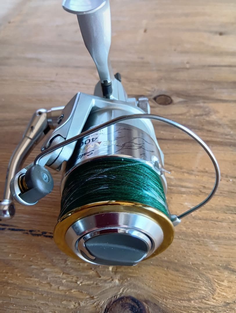 ダイワ4000RIA替えスプール付き　日本製