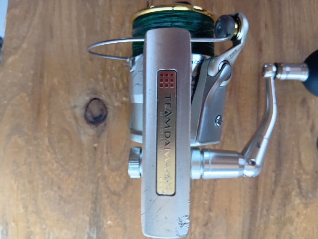 ダイワ4000RIA替えスプール付き　日本製