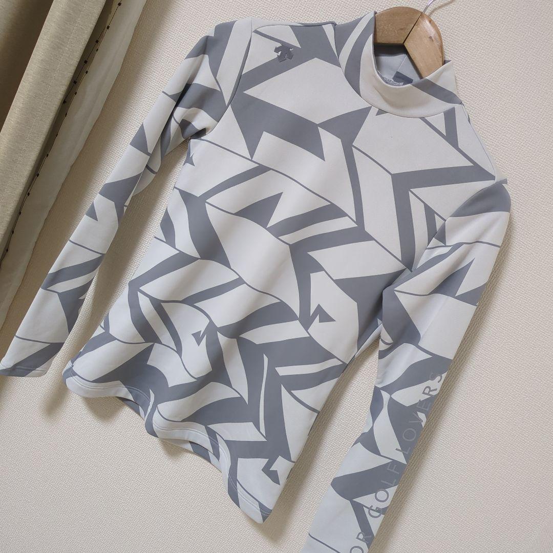 ★美品★DESCENTE　GOLF　TORIグラフィック モックネック　サイズM