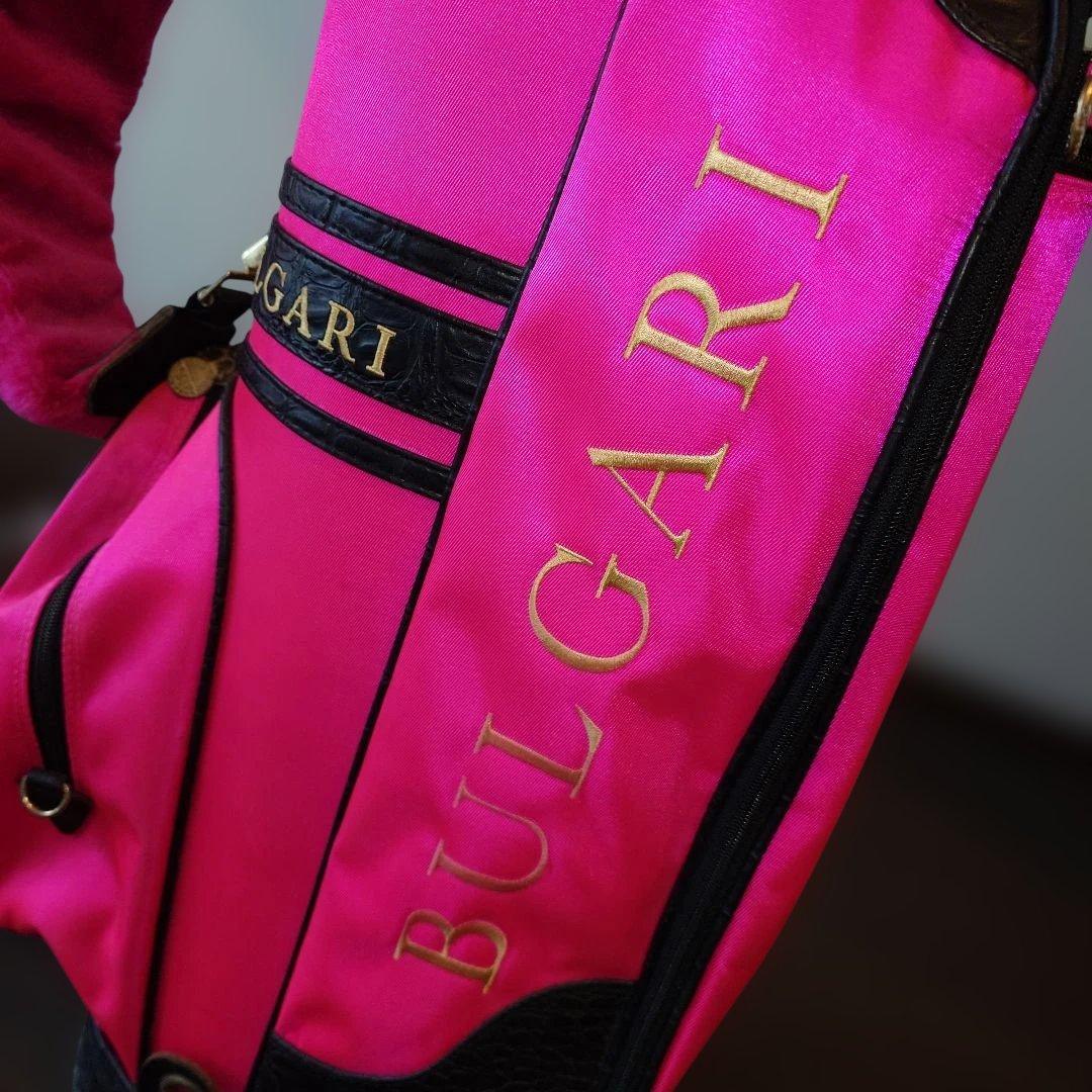 希少　BVLGARI ブルガリ　高級キャディバッグ 　ロゴ刺繍　ピンク