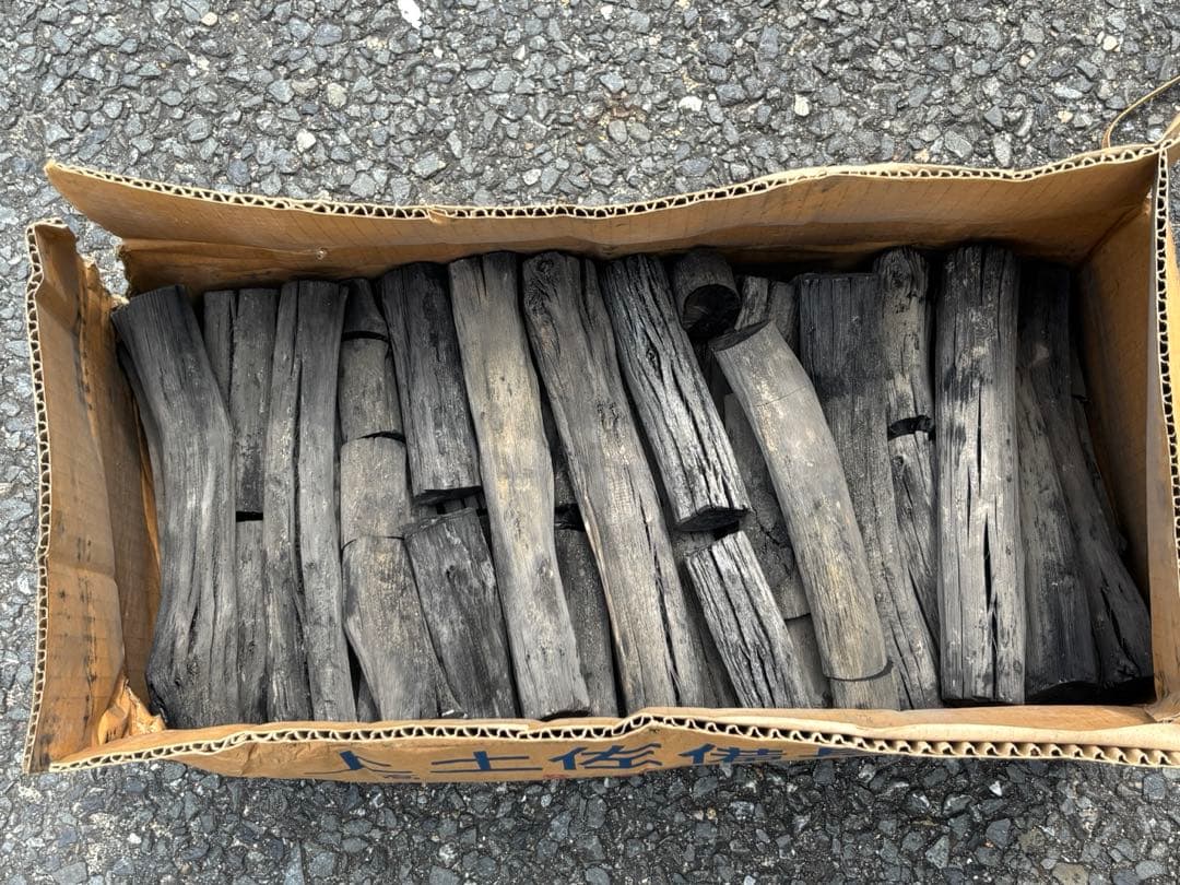 高級　土佐備長炭 12kg 馬目備丸