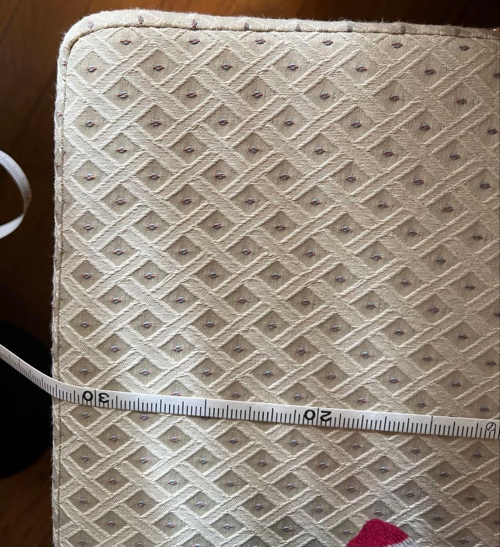 【送料込】大塚家具　クリーム色の布張り椅子