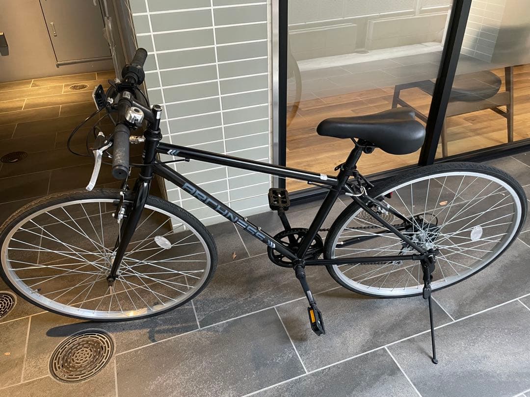 シティサイクル　クロスバイク　黒