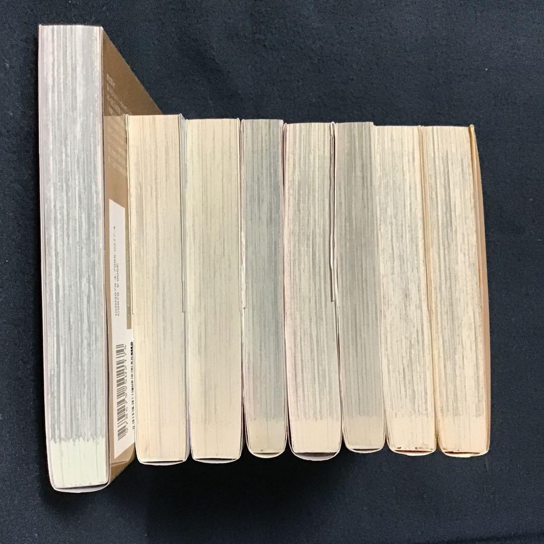 超希少八月薫作品　「ホテルで抱きしめて」、 「アンチックロマンチック」8冊セット