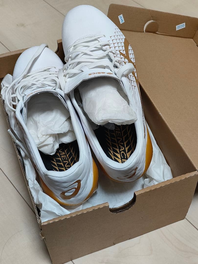 【超美品】アシックス スパイク メナス4 ゴールド 25cm タグ無　一度履のみ