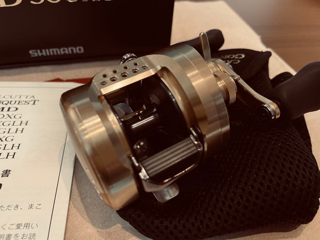シマノ カルカッタコンクエスト MD300XG 右 美品