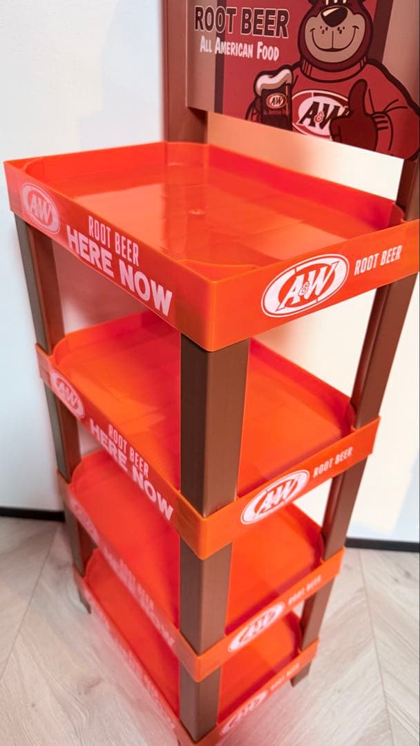A&W ディスプレイスタンド 4段式　エンダー