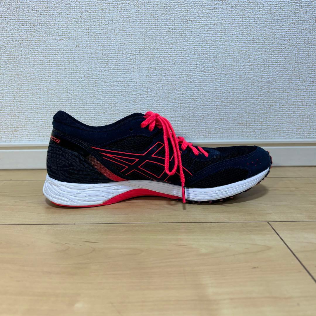 【スワン】【美品】asics ターサーエッジ ランニングシューズ 24cm