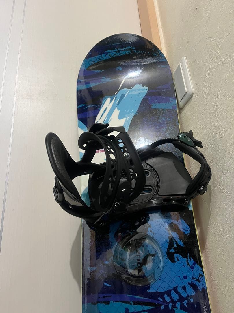 日本ブランド！！元気な中高生男子！ボード！phantom 143cm 新品バイン