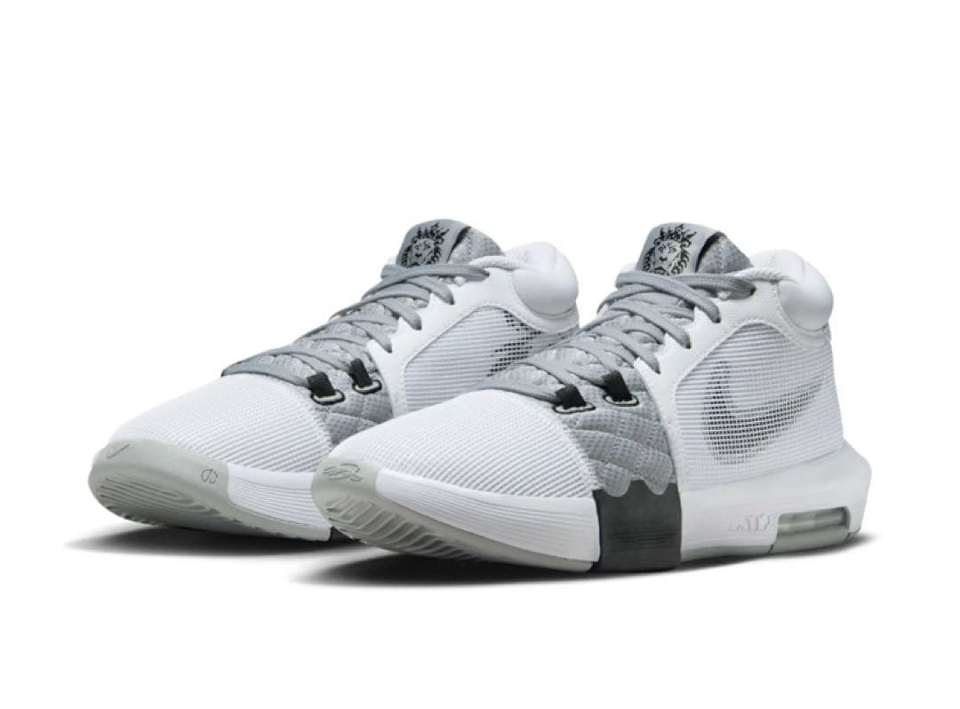 ナイキ レブロンウィットネス VIII EP ホワイトブラック シューズ26.0