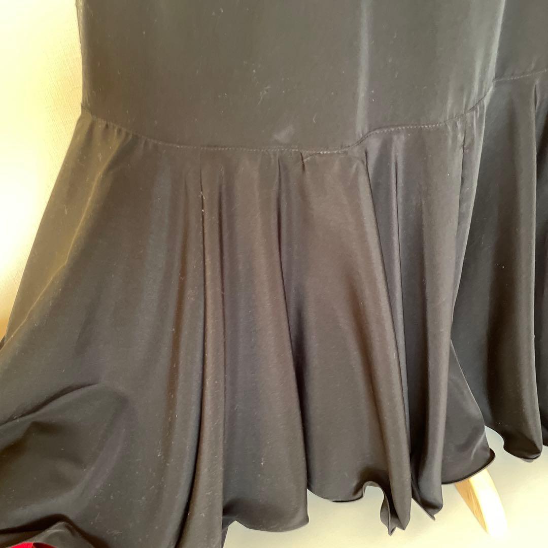 チャコット製ロイヤルダンス　エレガントプリーツスカート　ウエストゴム入り裏地つき