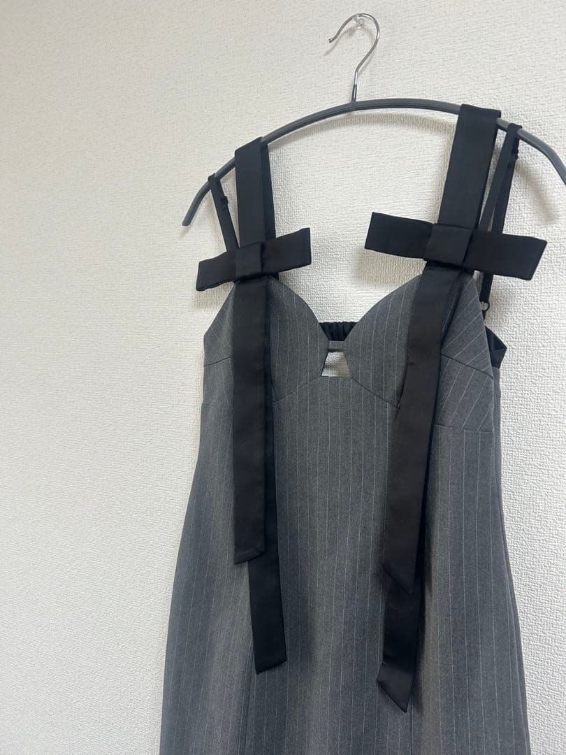 【eimy istoire】ショルダーリボンワンピース　グレー　オケージョン