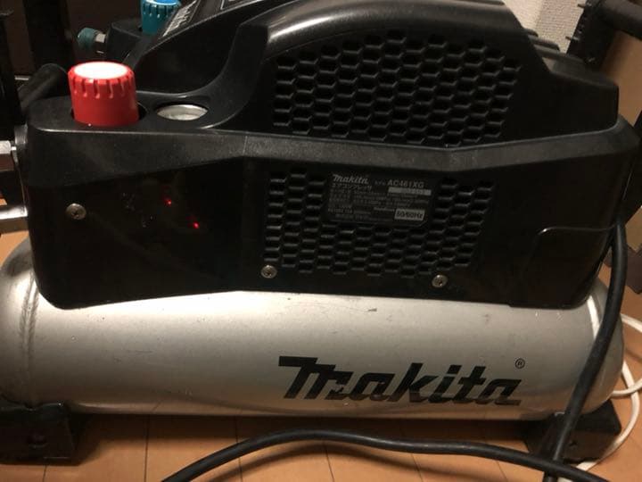 マキタ コンプレッサ