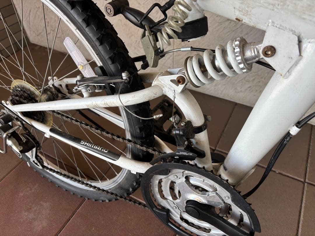 RAY 折りたたみ自転車 ホワイト 26インチ