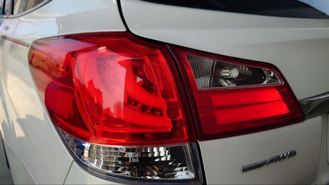 EAGLE　EYES レガシィツーリングワゴン　BR　テールランプ