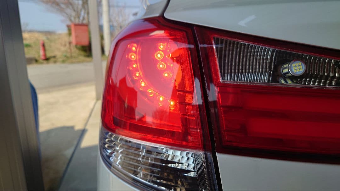 EAGLE　EYES レガシィツーリングワゴン　BR　テールランプ