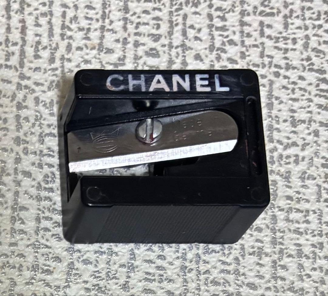 アイシャドウ　シャネル　レベージュ　パレット　ルガール　ウォーム　リップライナー