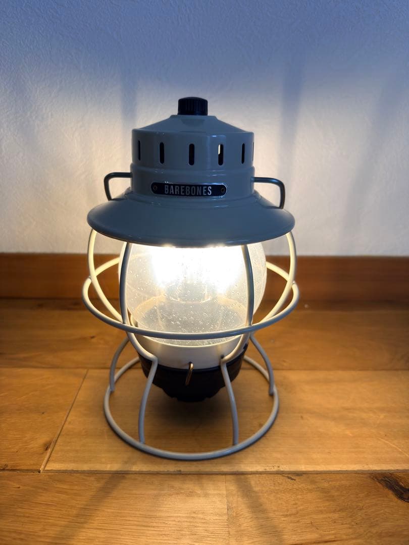 ベアボーンズ　レイルロードランタン　ヴィンテージホワイト　収納ケース付