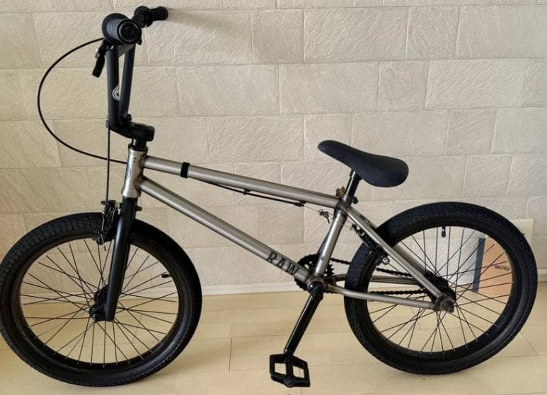 DURCUSONE RAW 20.3 BMX【直接引取り 大歓迎】