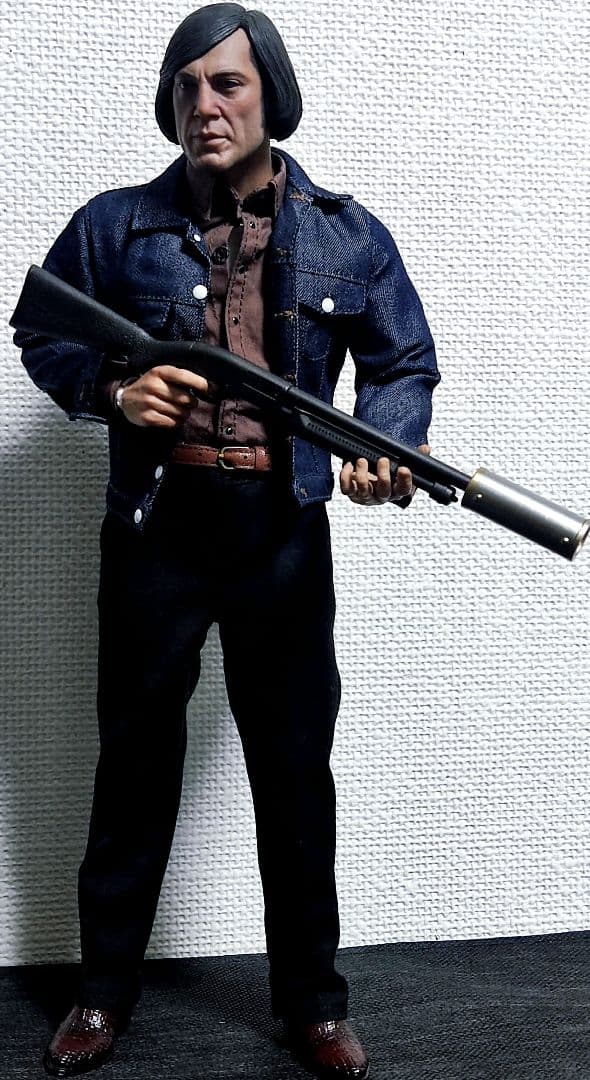 ホットトイズ PRESENT TOYS ノーカントリー ハビエルバルデム 1/6