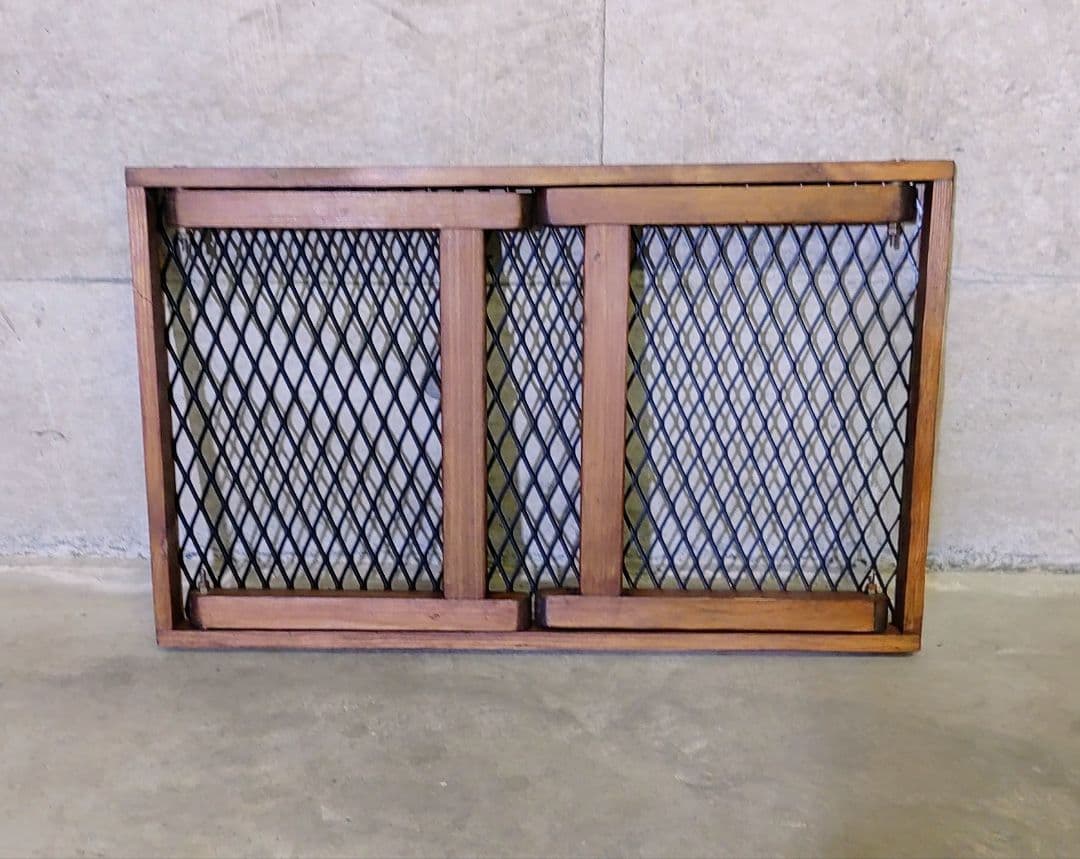 アウトドアテーブル　メッシュテーブル　耐熱テーブル　降りたたみテーブル