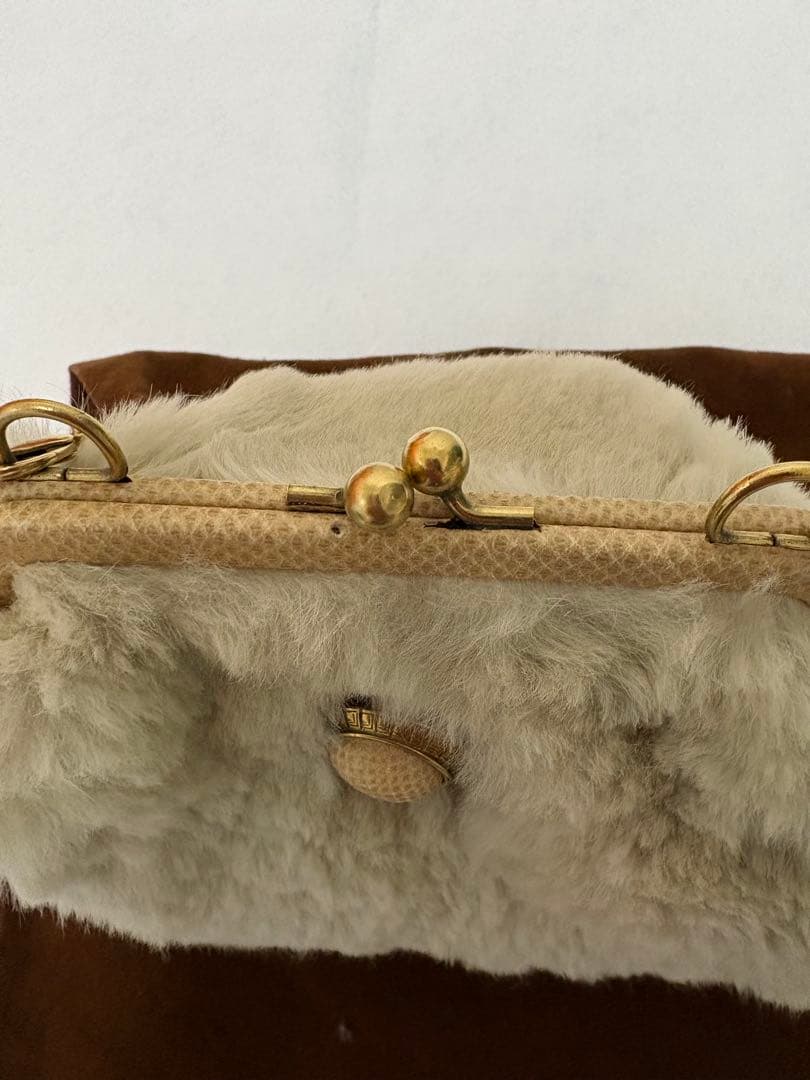 サルヴァトーレフェラガモ　ラビットファー　チェーンバッグ　うさぎとかめ