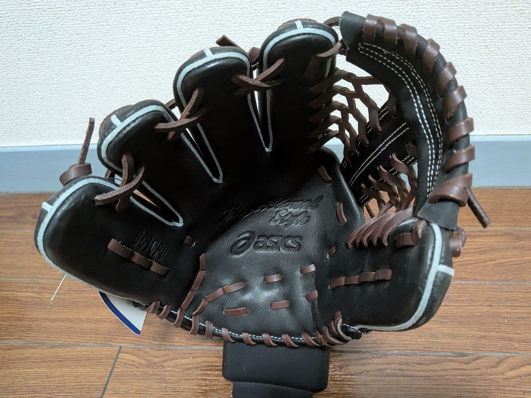 asics BGJCPU ジュニア用グローブ 大 左投用