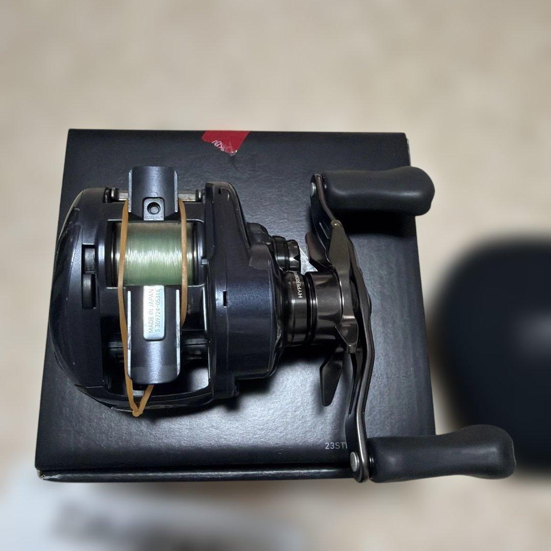 23 STEEZ a2 TW ベイトリール 1000H
