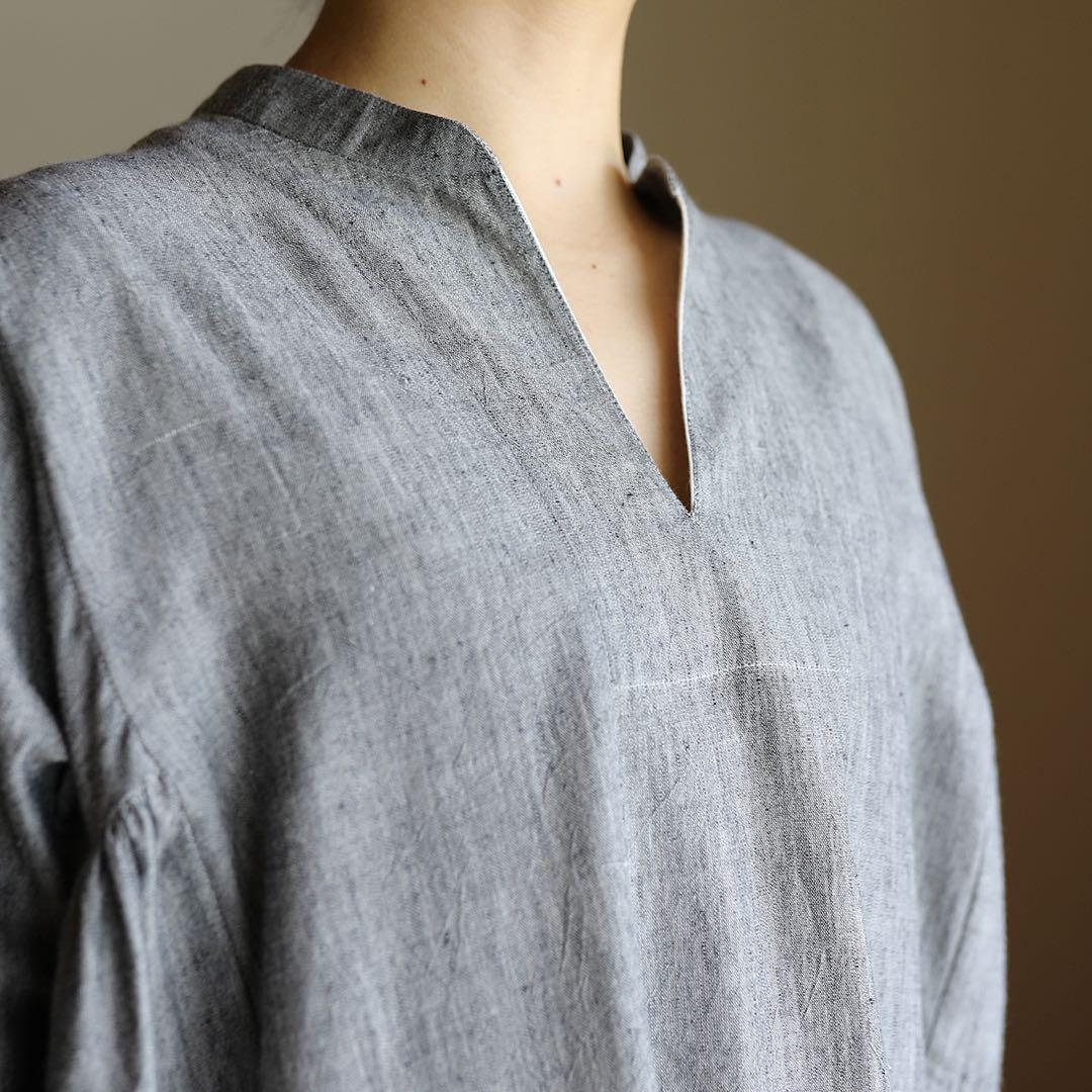 【新品】えみおわす　カフタンロングシャツ（インド綿シャンブレー）