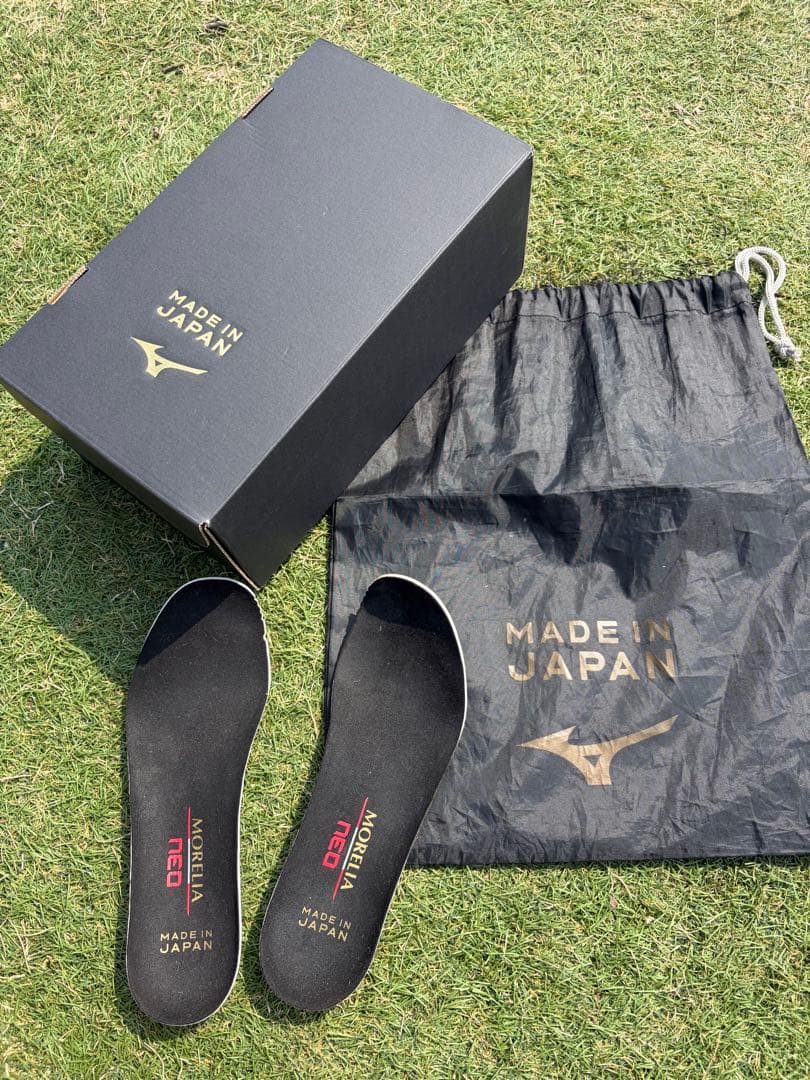 ミズノ モレリア ネオ4 付属品有り 24.5センチ シューズ スパイク シダス