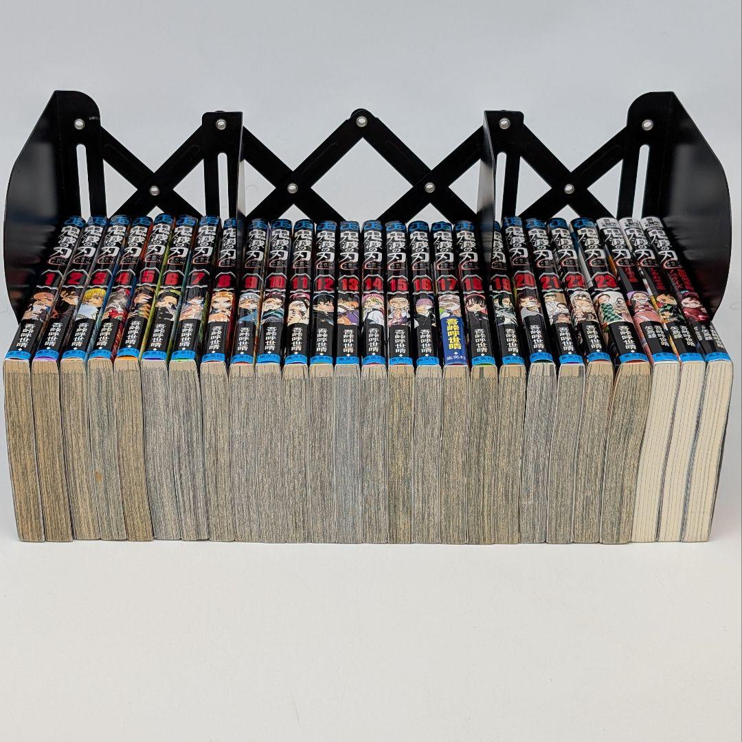 鬼滅の刃 1〜23巻　関連本3冊