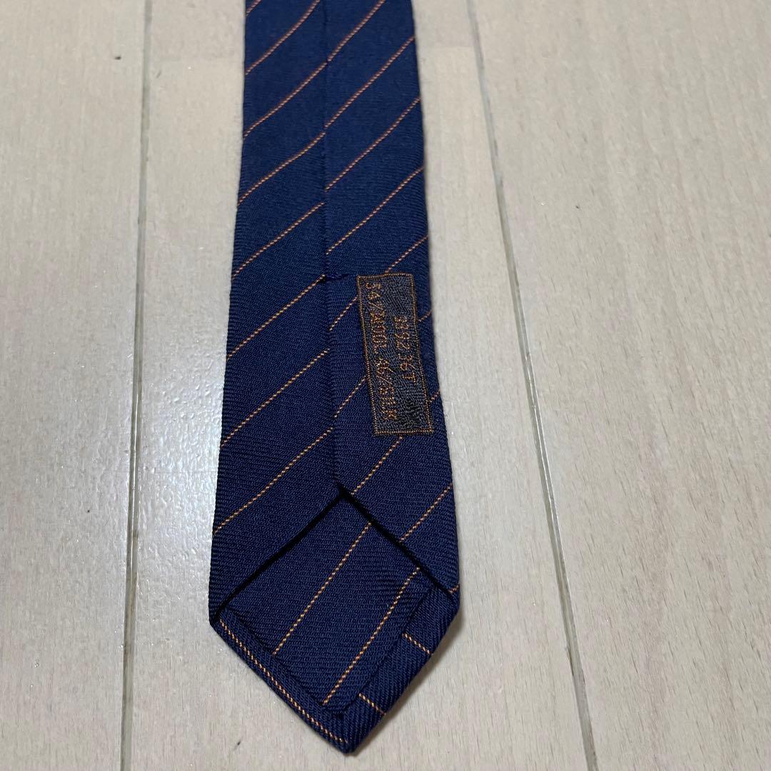 【希少 KISS柄 美品】HERMES エルメス ネクタイ 紺 ネイビー系 通勤