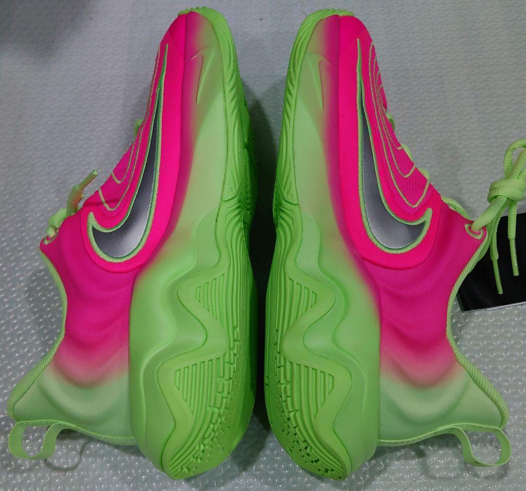 新品！ナイキ ヤニスイモータリティ4 GS バスケットシューズ スニーカー 24