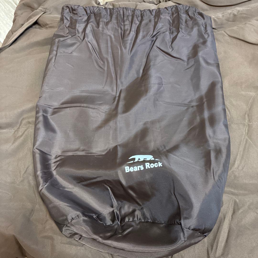 新品未使用　かぶるん　Bears Rock 寝袋　ベアーズロック