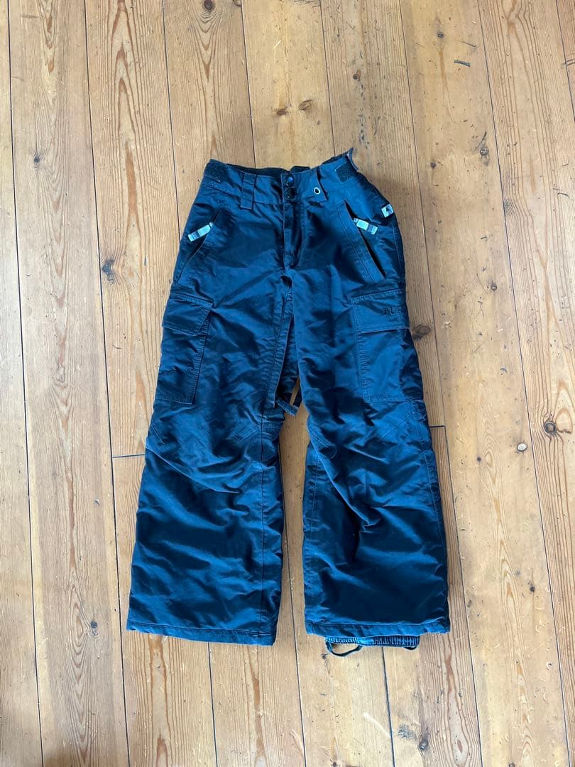 バートン　子供スノーウェア xs 上下セット