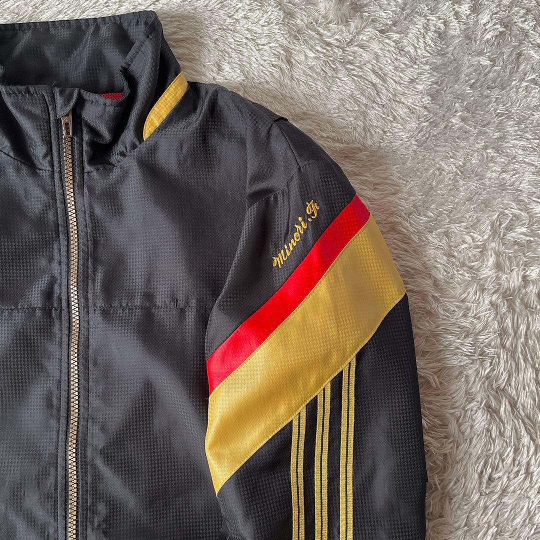 【美品】アディダス ナイロン 上下セットアップ ウィンドブレーカー ロゴ刺繍 黒