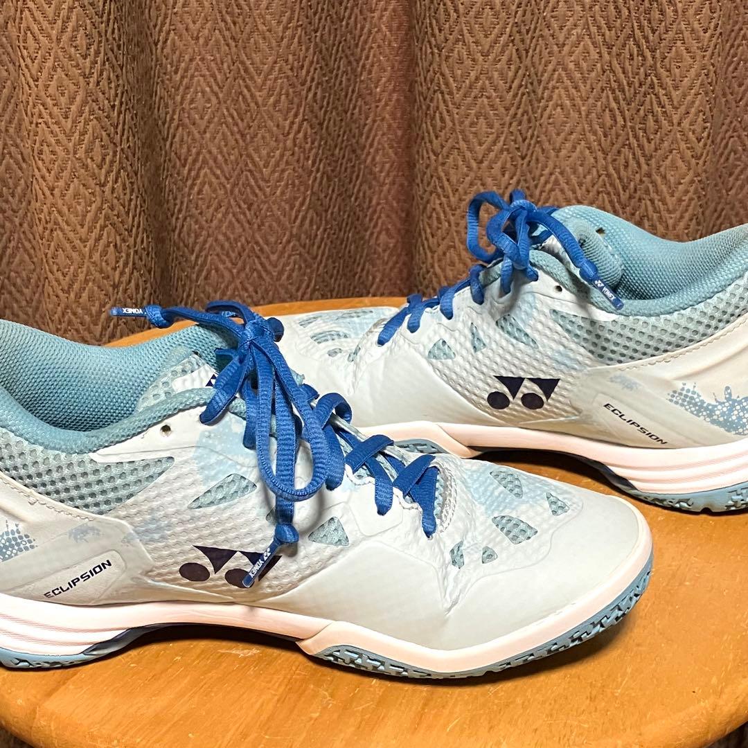 美品❣️YONEX ヨネックス パワークッションエクリプションZ MID 23.5