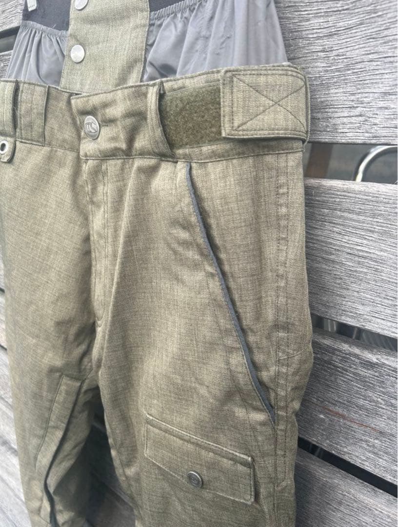 BONFIRE ボンファイア レディース スノーボードウェア 上下セット S