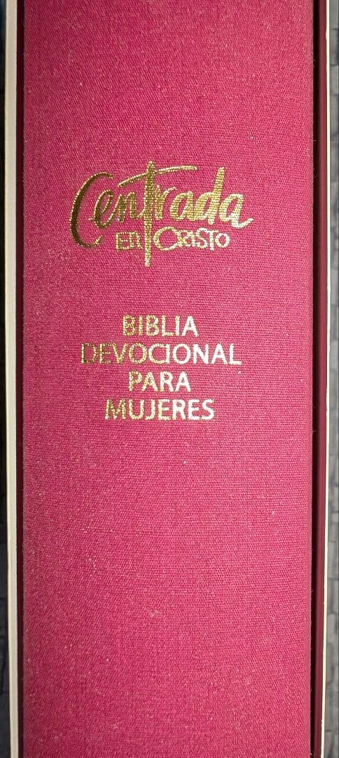 Centrada en Cristo : 聖書/スペイン語