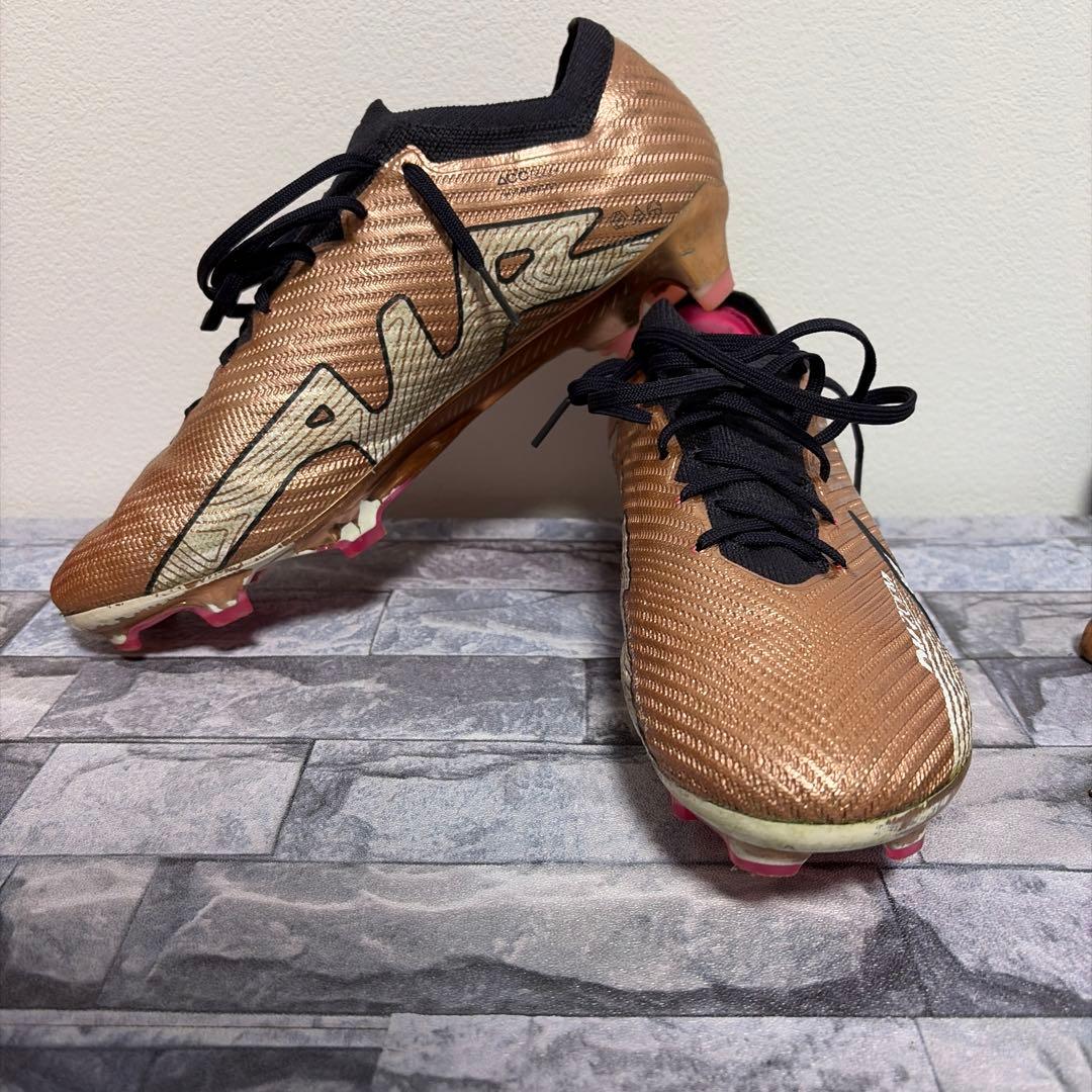 Nike マーキュリアルヴェイパー15