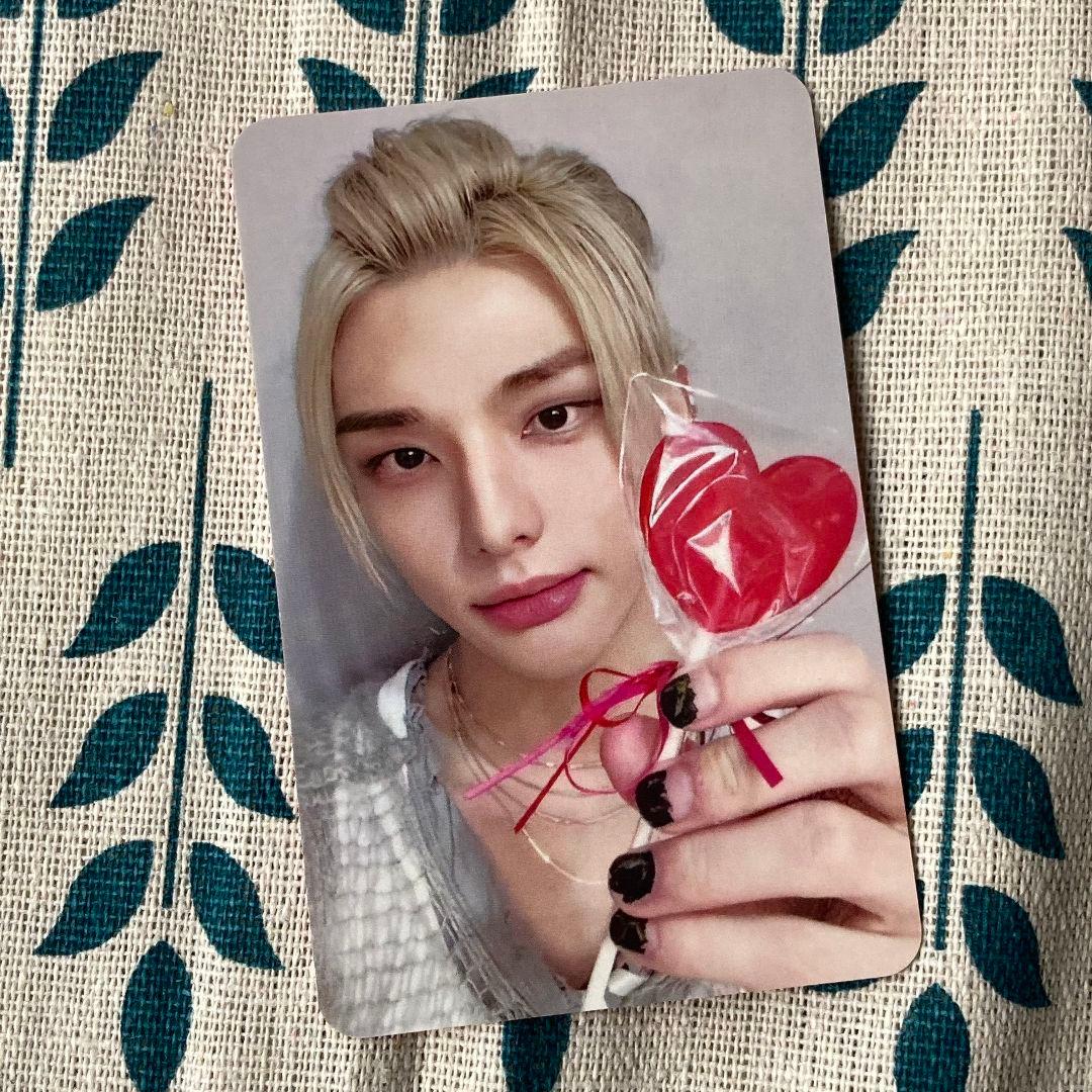 ヒョンジンStrayKids 当選 樂-STAR トレカ1枚