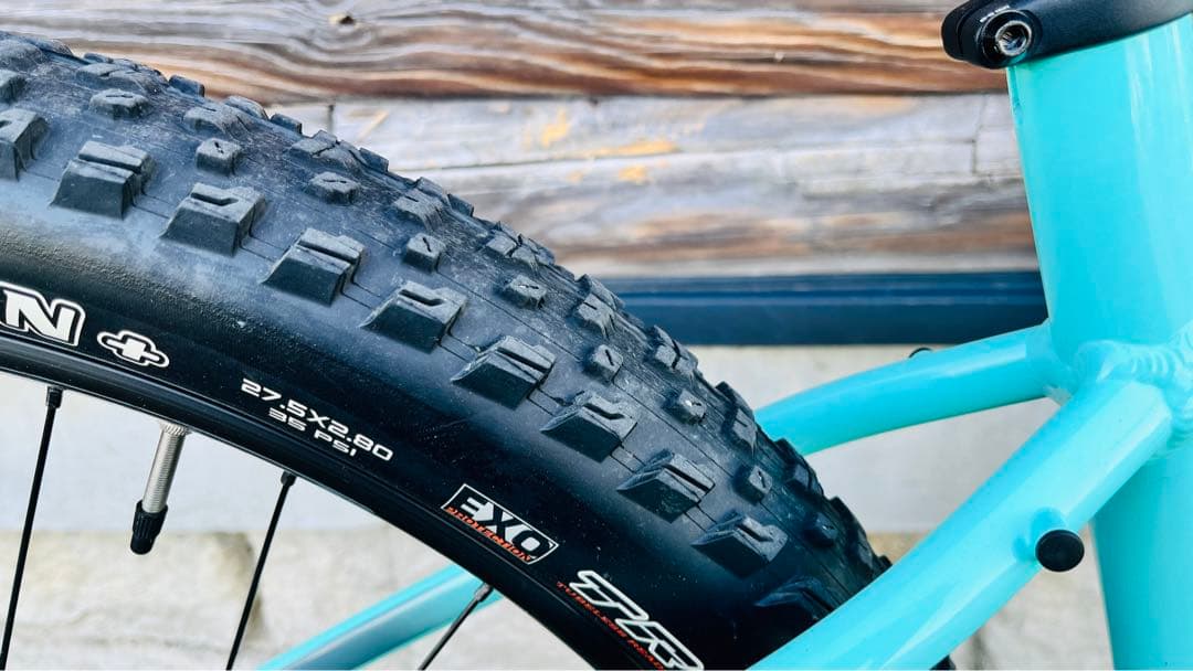 TREKのハードテイルMTBの人気モデル Roscoe7 2021モデルです。