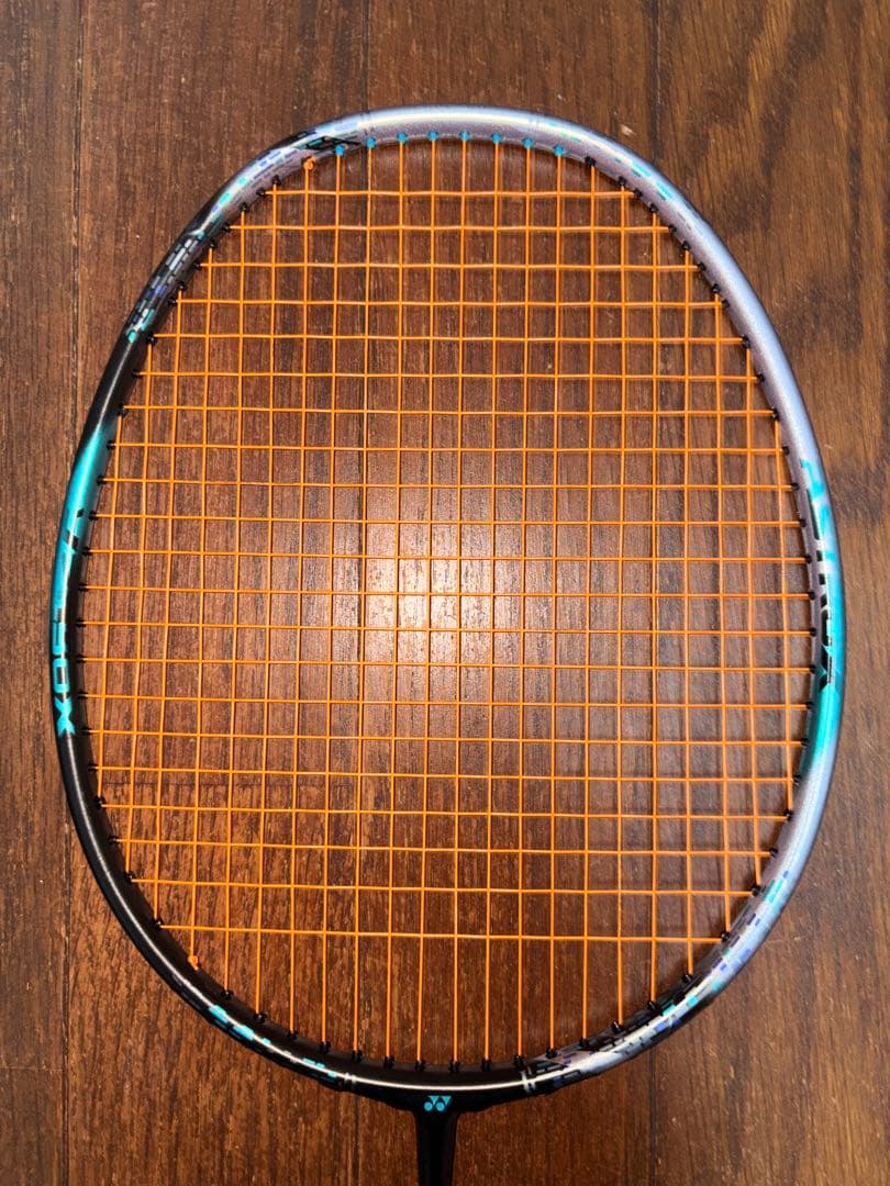 美品　ヨネックス　アストロクス88Dプロ4U5