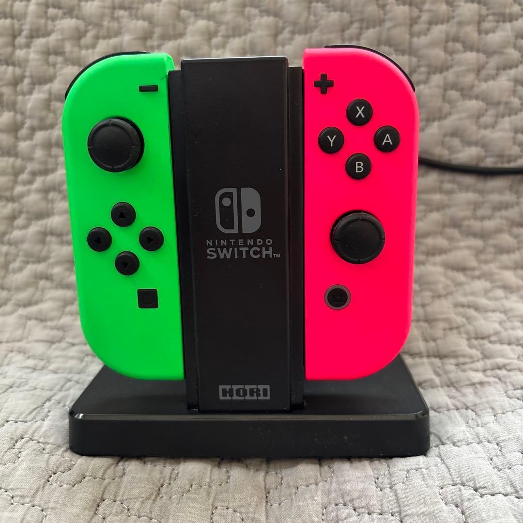 NintendoSwitch本体+Joy-Con+充電スタンド+スリムケース一式