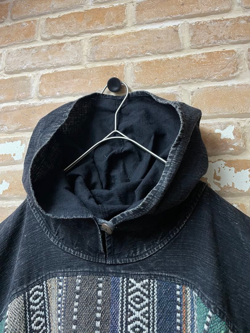 ポンチョ　パーカー　メキシカンパーカー　総柄　サラッペ　黒　古着　民族